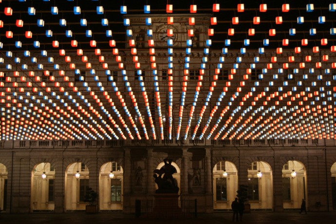 Le ‘Luci d’Artista’ illuminano tutta la città - Per la XX Edizione le installazioni saranno allestite in centro e in periferia